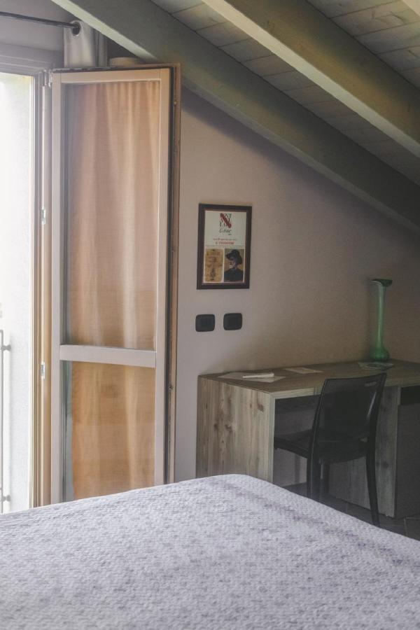 Agriturismo Bassanine Monticelli dʼOngina Eksteriør bilde