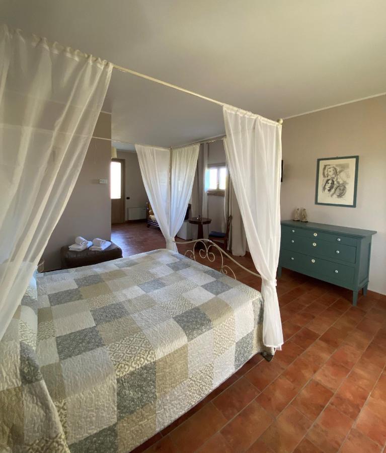 Agriturismo Bassanine Monticelli dʼOngina Eksteriør bilde