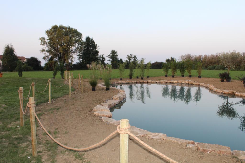 Agriturismo Bassanine Monticelli dʼOngina Eksteriør bilde